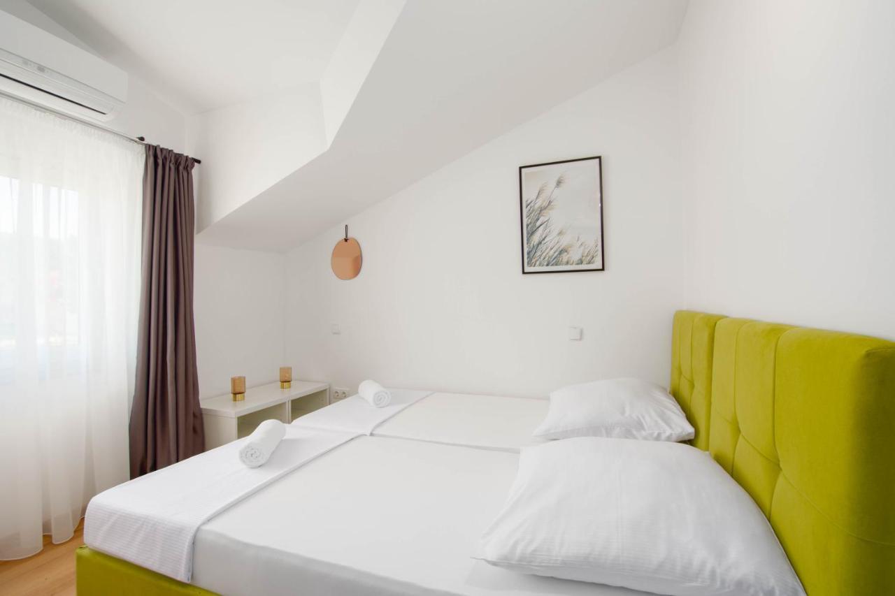 Mala Dalmacija Apartments By Mediteran Travel Tribalj Εξωτερικό φωτογραφία